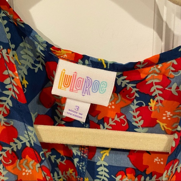 LuLaRoe kimono too floral - Picture 4 of 8